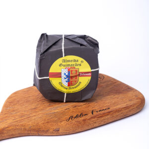 Queijo Mantiqueira de Minas Almeida Guimarães Defumado